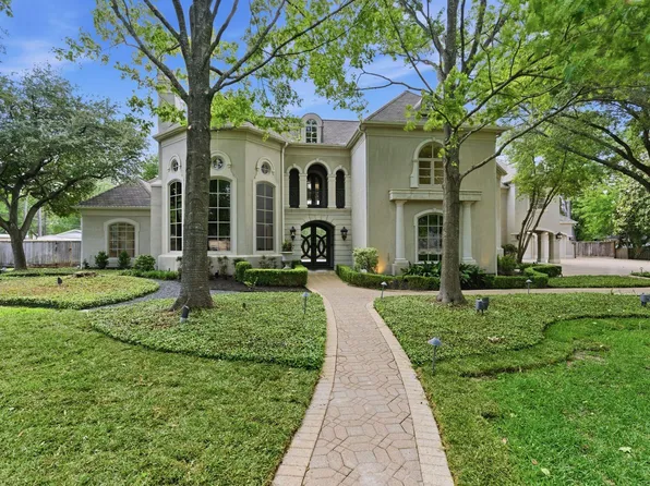 835 Echo Ln, Houston, TX 77024