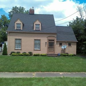 550 E Kline St SE, Girard, OH, 44420