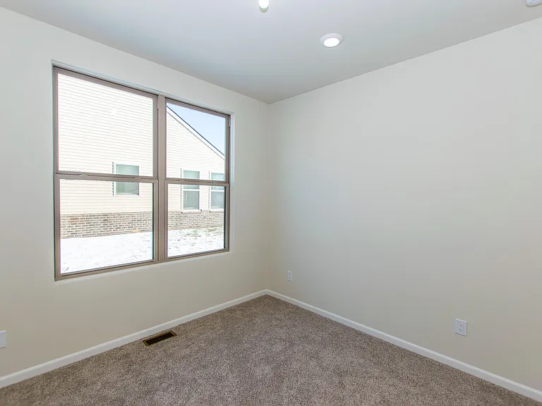 723 W Spaniel Dr — Photo 21