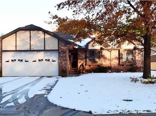 2008 N Westridge Dr, Wichita, KS 67203