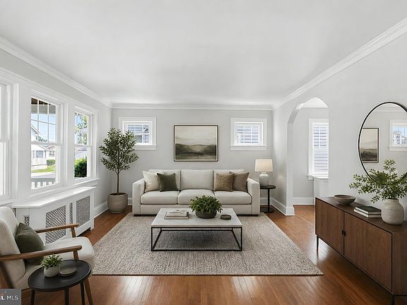 3rd image of 330 Concord Ave