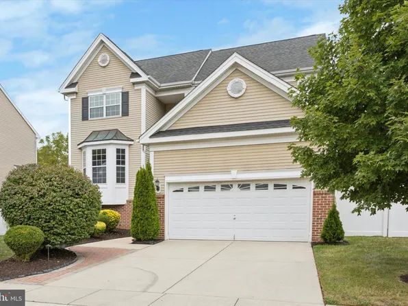 913 Denston Rd, West Deptford, NJ 08086