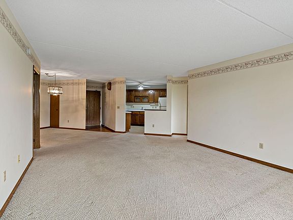 4th image of 2601 Kenzie Ter APT 315