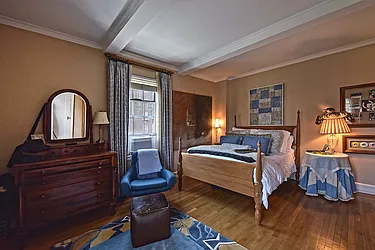 Sold by Prime Manhattan