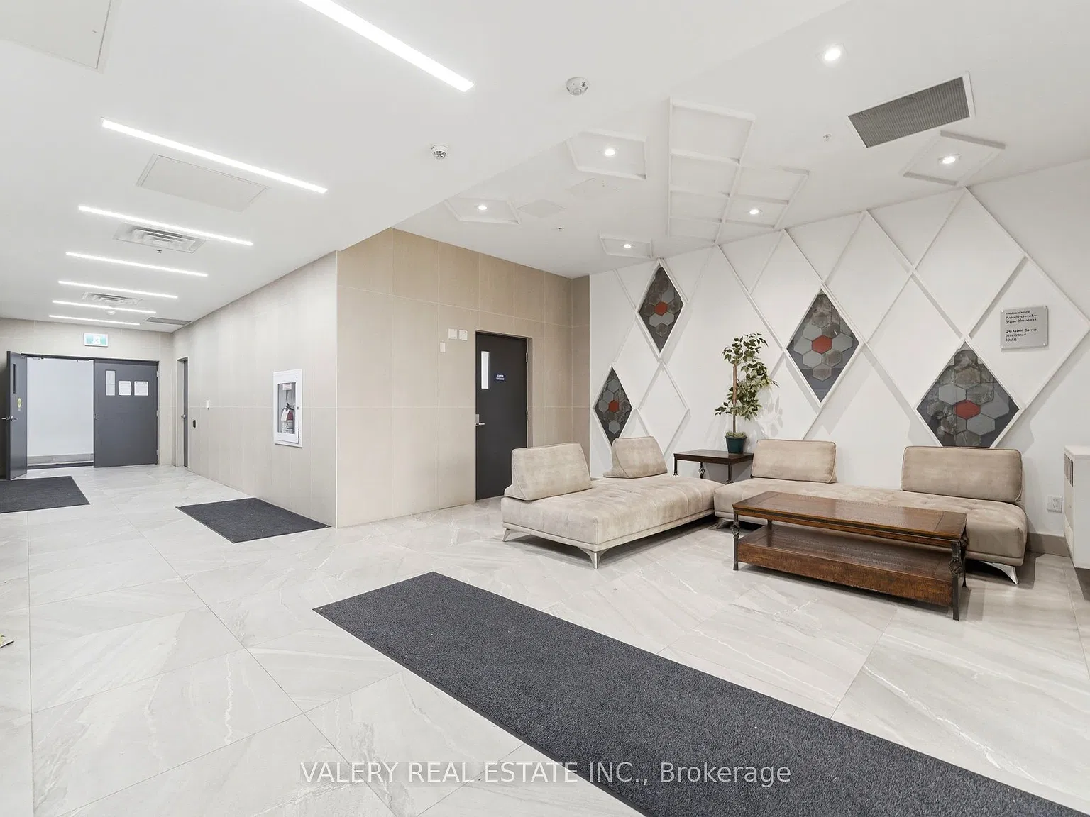 2 bed, $1,750 — Photo 2