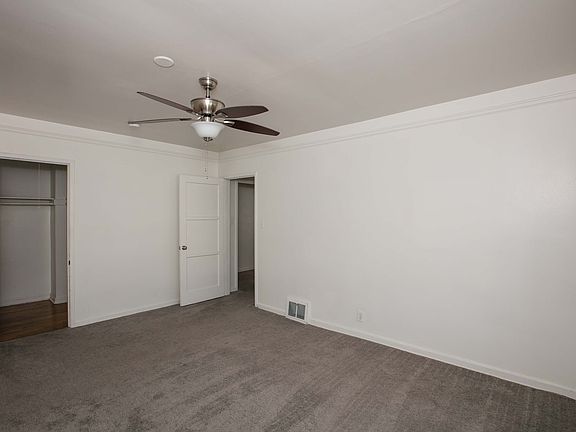 4th image of 4237 1/2 Leimert Blvd