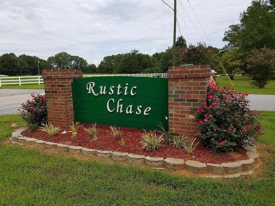 1st image of 107 Cricket Ridge Ct