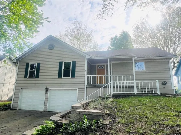 5821 Marion Ave, Kansas City, MO 64133