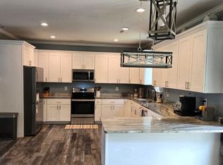 2716 Gilmerton Rd, Chesapeake, VA 23323