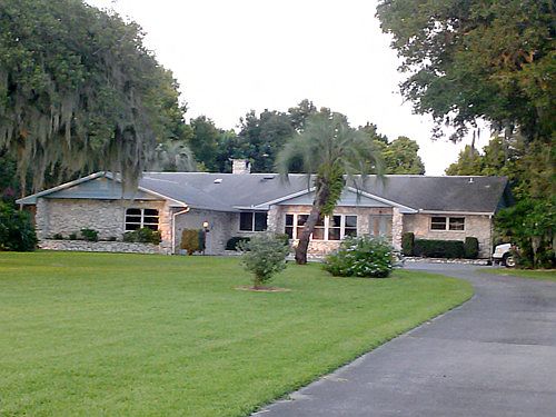 2nd image of 9501 Silver Lake Dr