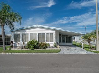 2045 Kona Dr, Holiday, FL 34691