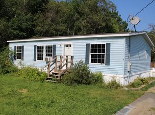 21 Kelly Ct, Sidney, ME 04330
