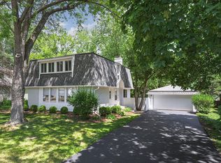 1340 Killdeer Dr, Naperville, IL 60565