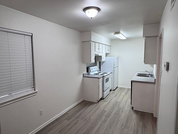 2nd image of 5608 Woodrow Ave #23