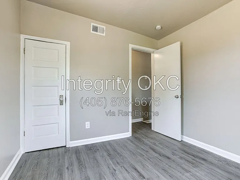 1919 NW 11th St #4D — Photo 5