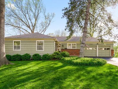 10140 Reeds Dr, Overland Park, KS, 66207