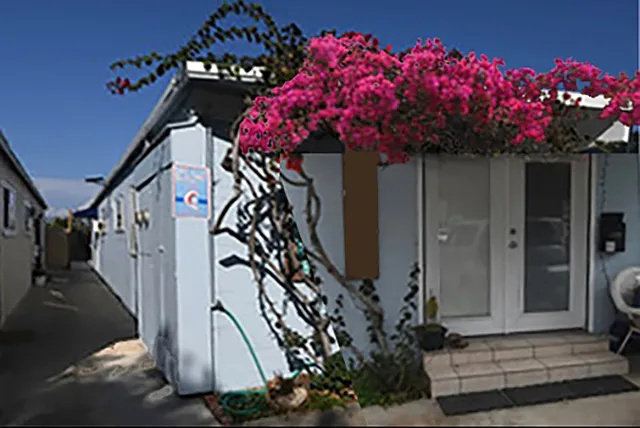 5040 W Point Loma Blvd — Photo 4