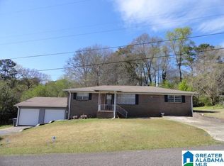 424 Valley St, Adamsville, AL 35005
