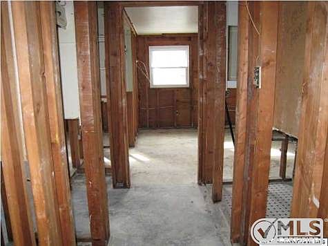 5th image of 53 Hornblower Dr