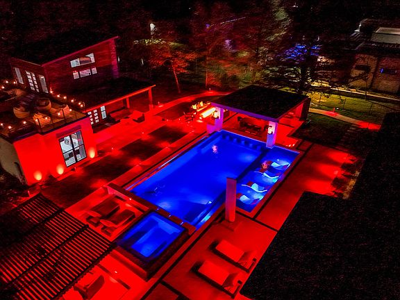 5th image of 724 Highport Rd