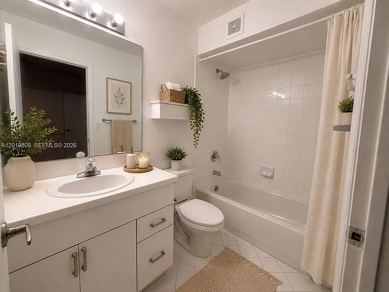 2078 Madeira Dr #0 — Photo 15