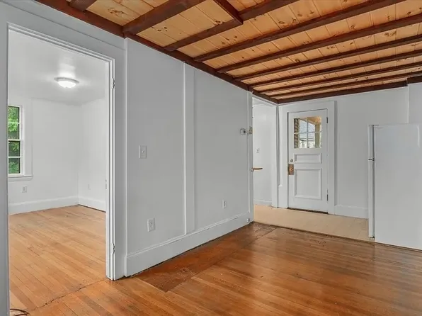 38 Cottage St #1, Norwood, MA 02062