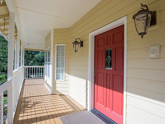 2nd image of 22306 NE 233rd Ct