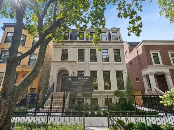 3630 N Janssen St, Chicago, IL 60613