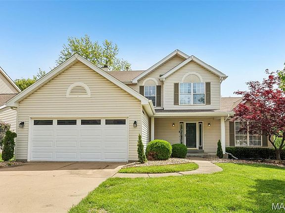4th image of 3266 Bridgeport Place Dr