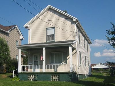 722 Julia St, Jeannette, PA, 15644