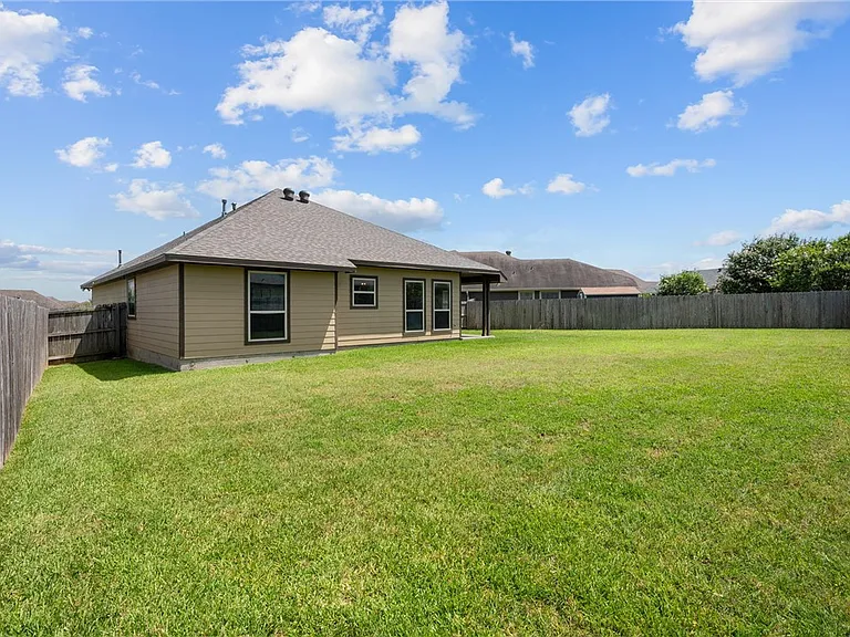 3075 Positano Loop — Photo 19