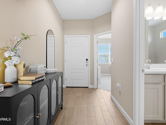 4th image of 1055 W TULI Way