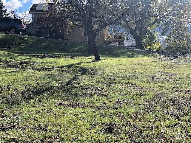 2nd image of 5712 Ponca Way W