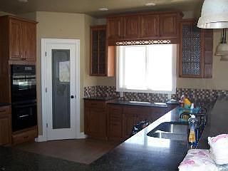2nd image of 3985 Highway 208
