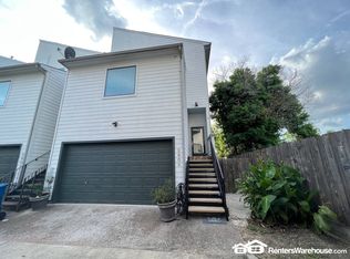 2905 Chartres St, Houston, TX 77004