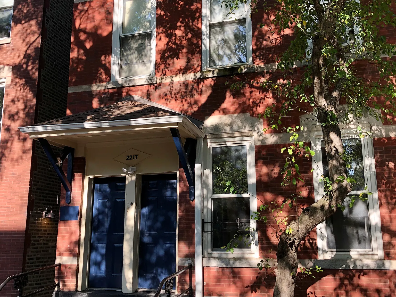 1 bed, 800 sqft, $1,670 — Photo 2