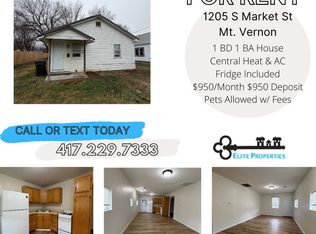 1205 S Market St, Mount Vernon, MO 65712