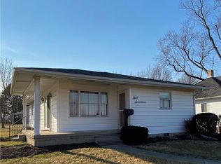 917 N Central Ave, Paris, IL 61944