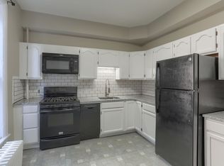 1607 Green St APT 2, Harrisburg, PA 17102