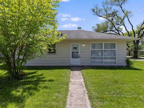 2915 N Ridge Ave, Rockford, IL 61103