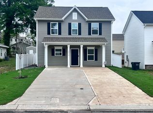 2513 Pruitt St, Charlotte, NC 28208