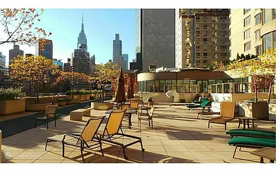 Rented by R New York