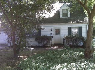 308 Old Kensico Rd, White Plains, NY 10607