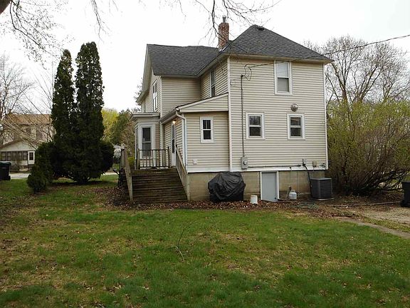 4th image of this home