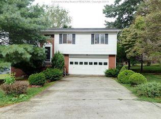 1539 Pinewood Park, Dunbar, WV 25064