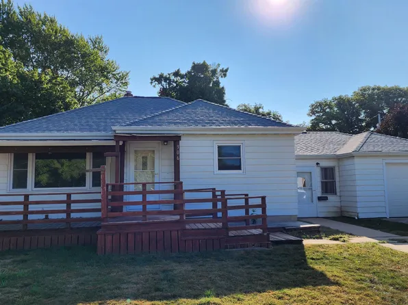 306 Walnut St, Reinbeck, IA 50669