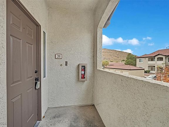 4th image of 3350 Cactus Shadow St Unit 201