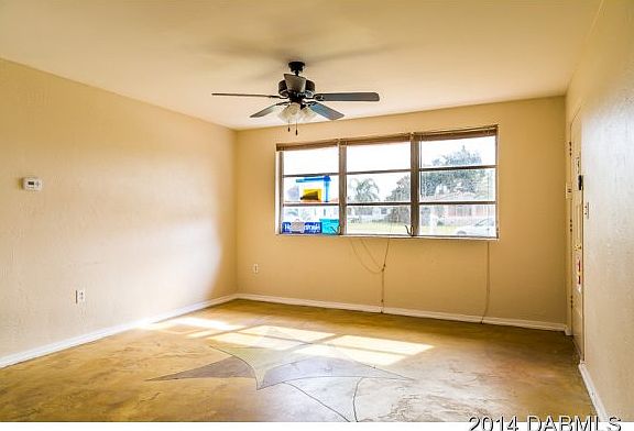 2nd image of 53 Poinsettia Dr
