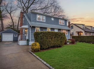 133 Judith Lane, Valley Stream, NY 11580