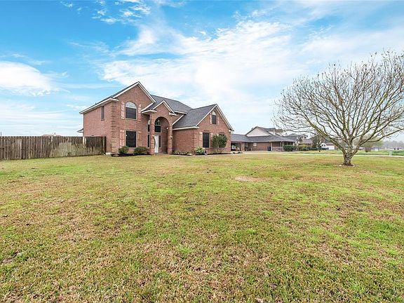 2nd image of 6214 Wildlife Way